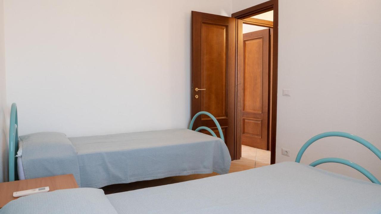 Casa Vacanza La Suaredda San Teodoro  Kültér fotó